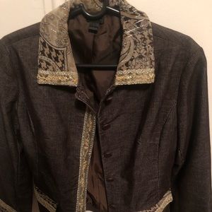 Lightly used Vintage Women Blazer Size L Brown